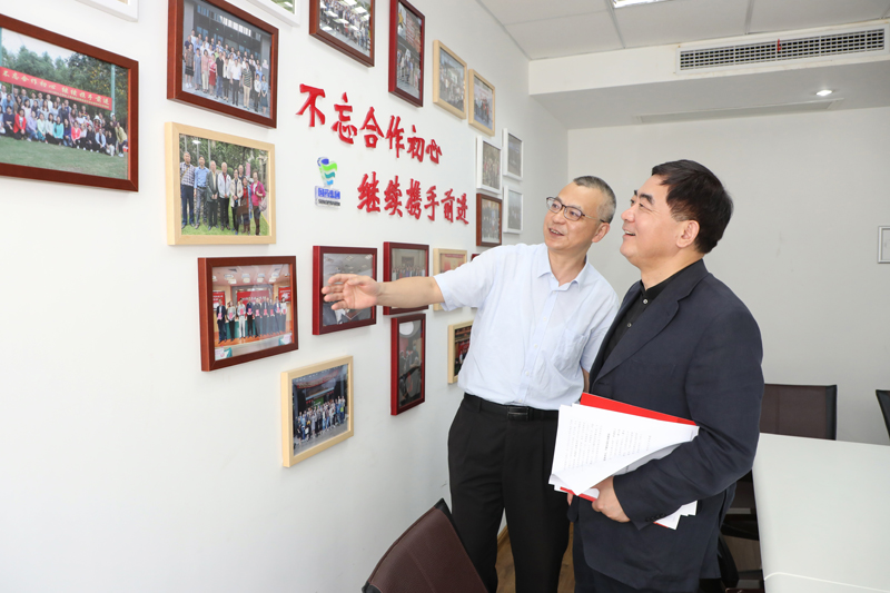 1E7A9781-陈君言 摄.JPG 1E7A9781-陈君言 摄.JPG