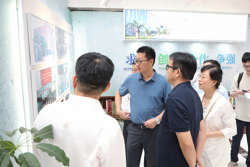 1E7A6491-陈君言 摄.JPG 1E7A6491-陈君言 摄.JPG