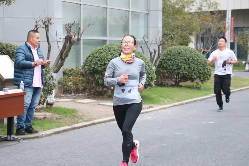 顾敏3.JPG 顾敏3.JPG