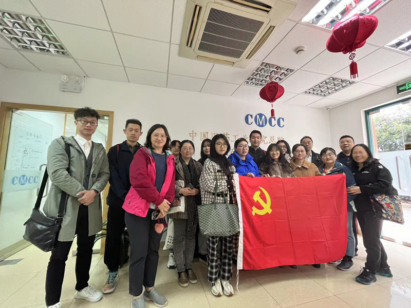 联学活动后合影.jpg 联学活动后合影.jpg